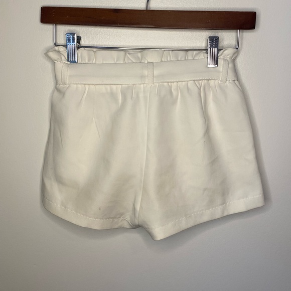 10-12 M girl shorts worn once - Picture 2 of 2